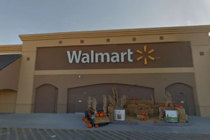 Walmart Supercenter - 5875 E Franklin Rd (Boost Mobile)