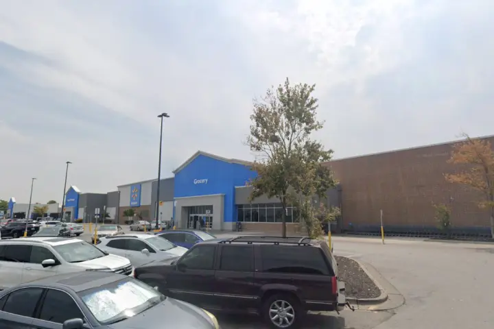 Walmart Supercenter - 600 NE Coronado Dr (Boost Mobile)