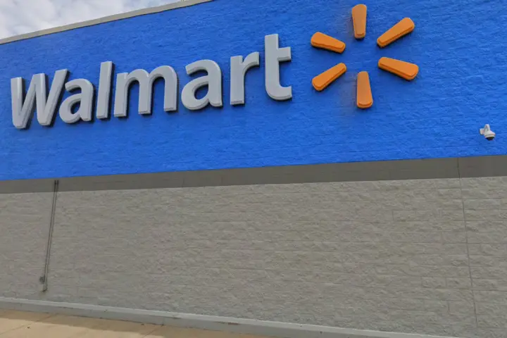 Walmart Supercenter - 615 S Cumberland St (Boost Mobile)