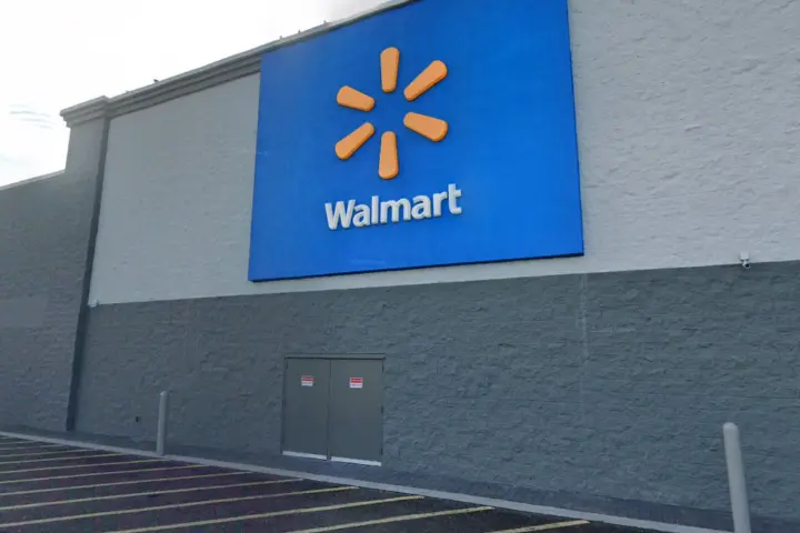 Walmart Supercenter - 6192 Gunn Hwy (Boost Mobile)