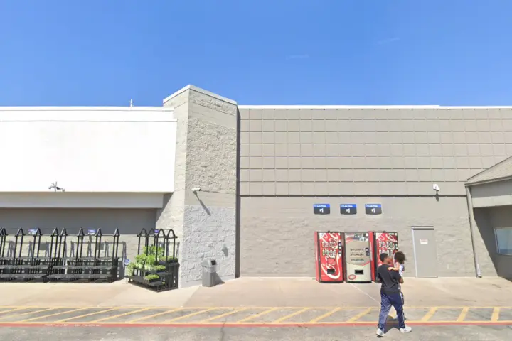 Walmart Supercenter - 6300 Oakmont Blvd (Boost Mobile)