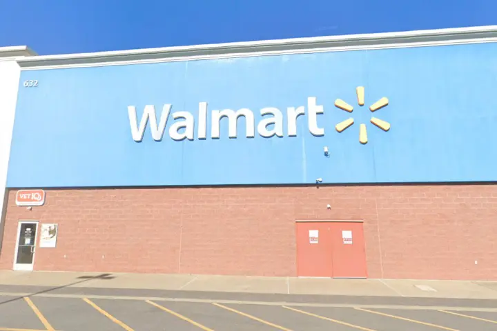 Walmart Supercenter - 632 Grassfield Pkwy (Boost Mobile)