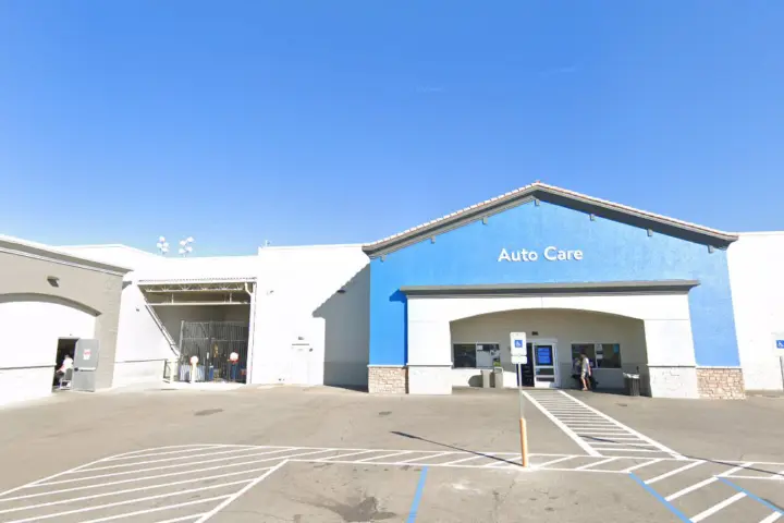Walmart Supercenter - 6464 N Decatur Blvd (Boost Mobile)