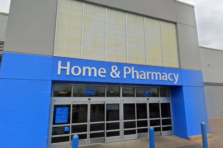 Walmart Supercenter - 6495 Atlanta Hwy (Boost Mobile)