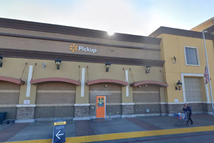 Walmart Supercenter - 7010 Auburn Blvd (Boost Mobile)