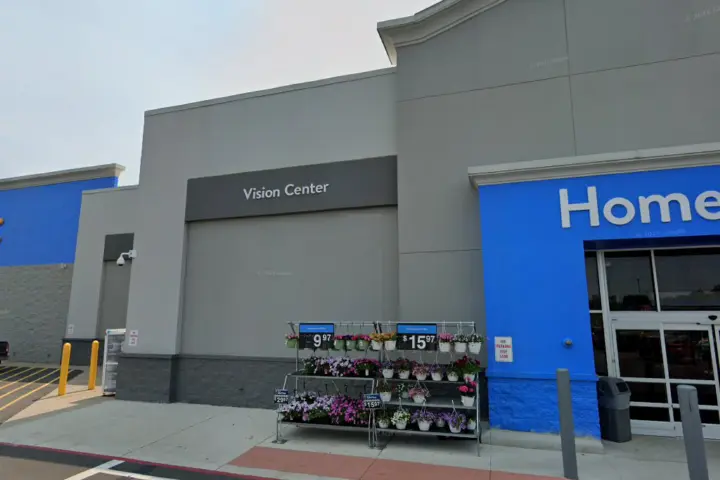 Walmart Supercenter - 7502 N Southtown Crossing (Boost Mobile)