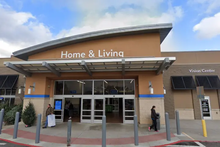 Walmart Supercenter - 7550 Norris Fwy (Boost Mobile)