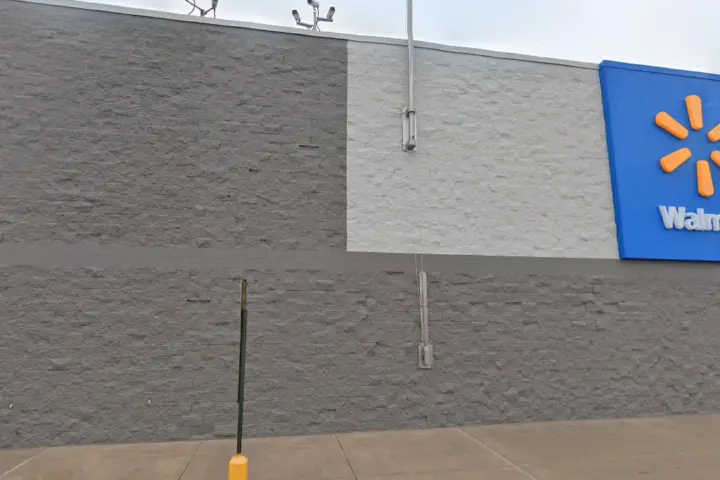 Walmart Supercenter - 7800 Northwest Expy (Boost Mobile)