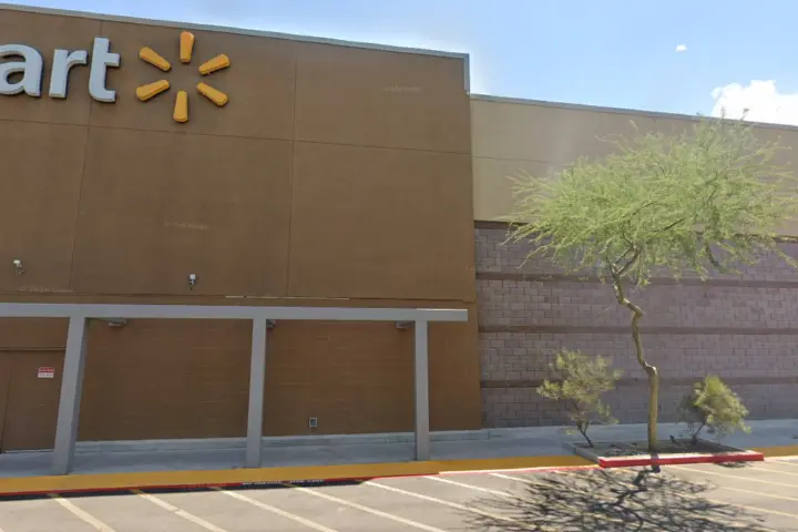 Walmart Supercenter - 79295 CA-111 (Boost Mobile)
