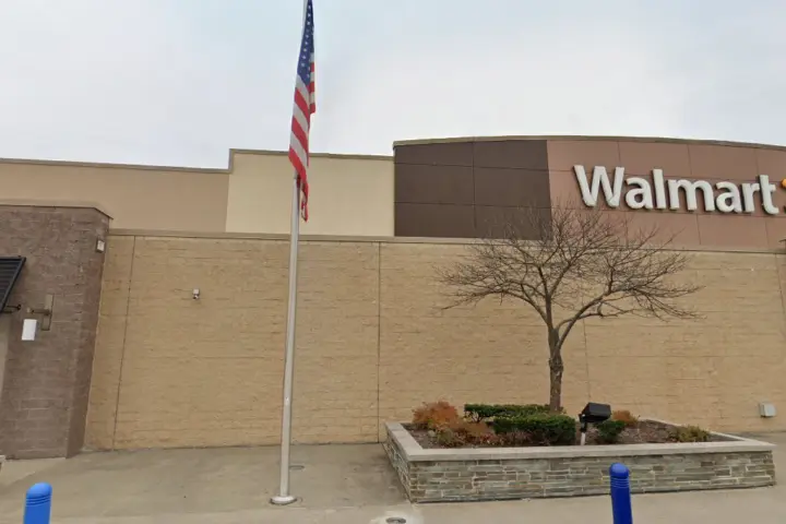Walmart Supercenter - 808 Hunter Hwy (Boost Mobile)