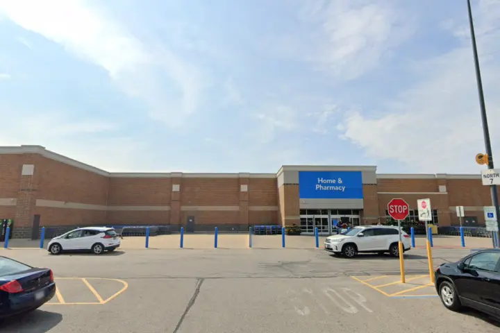 Walmart Supercenter - 8303 W Ridgewood Dr (Boost Mobile)