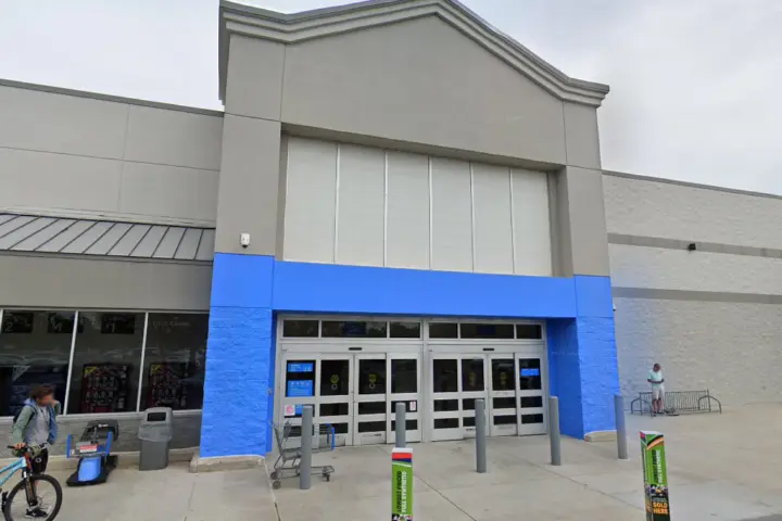 Walmart Supercenter - 8500 N Wickham Rd (Boost Mobile)