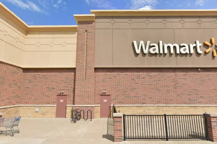 Walmart Supercenter - 8585 Pearl Rd (Boost Mobile)