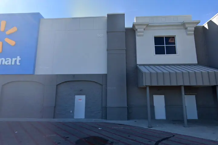 Walmart Supercenter - 901 Unser Blvd SE (Boost Mobile)