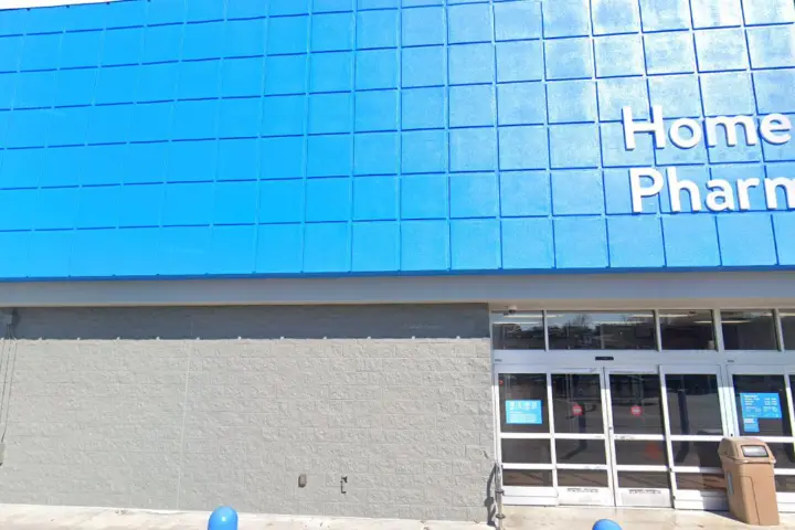Walmart Supercenter - 911 US-321 (Boost Mobile)