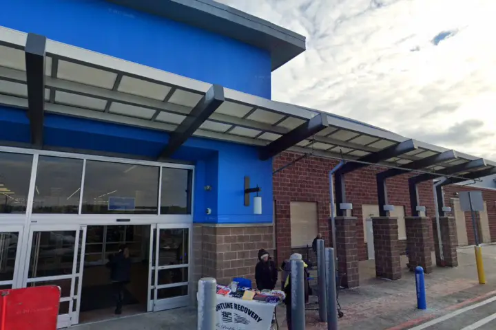 Walmart Supercenter - 915 Mills Dr (Boost Mobile)