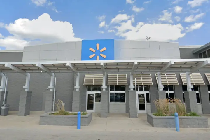 Walmart Supercenter - W159s6530 Moorland Rd (Boost Mobile)