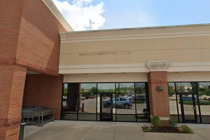 Arnold CC RETAIL STORES Consumer Cellular
