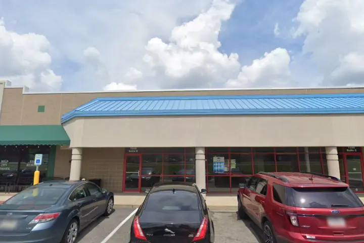 Greenwood CC RETAIL STORES Consumer Cellular