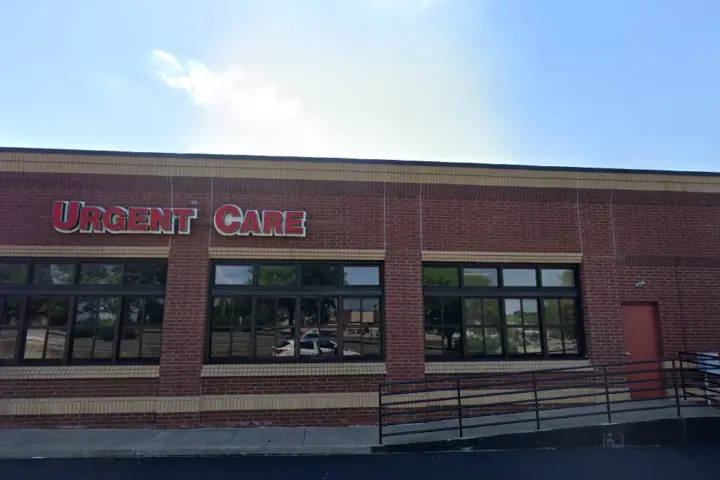 St. Charles CC RETAIL STORES Consumer Cellular