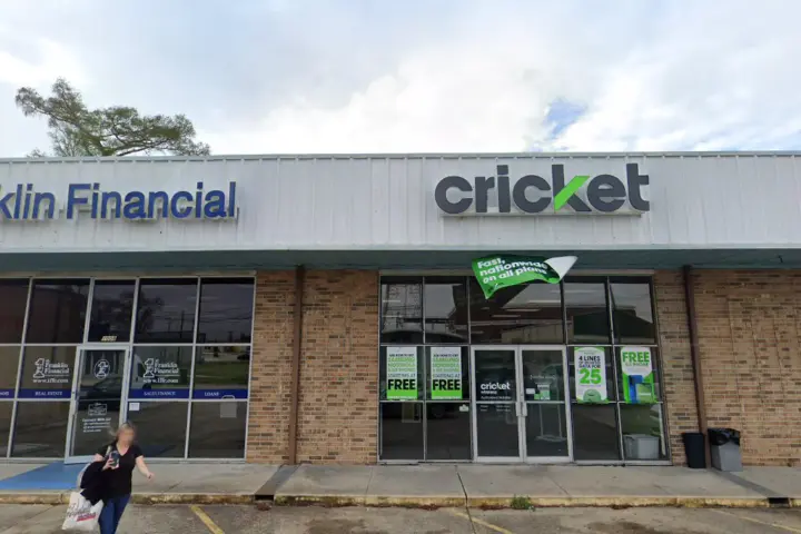 Cricket Wireless Authorized Retailer - 1011 Clothilde St