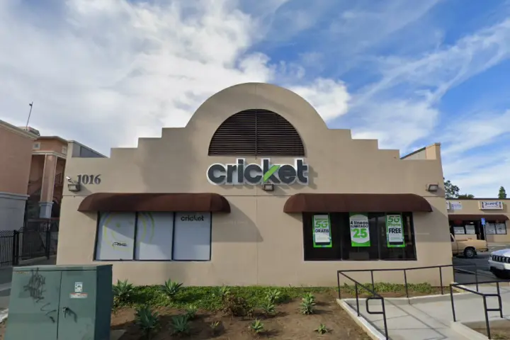 Cricket Wireless Authorized Retailer - 1016 Broadway