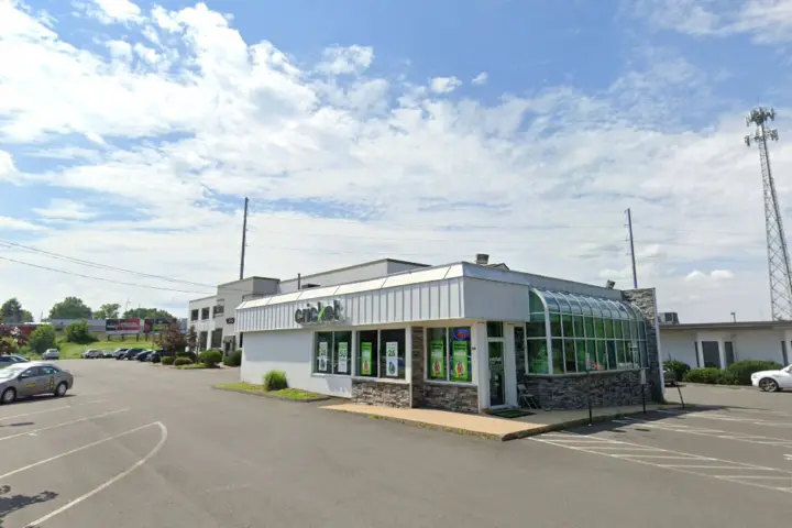 Cricket Wireless Authorized Retailer - 1022 New Britain Ave