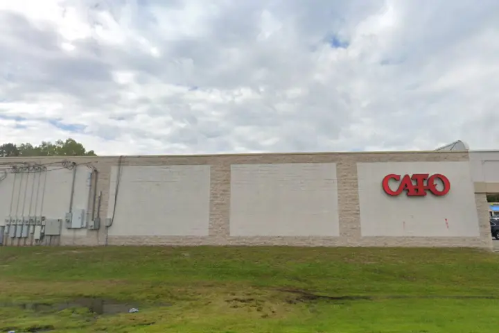 Cricket Wireless Authorized Retailer - 1068 N Macon St