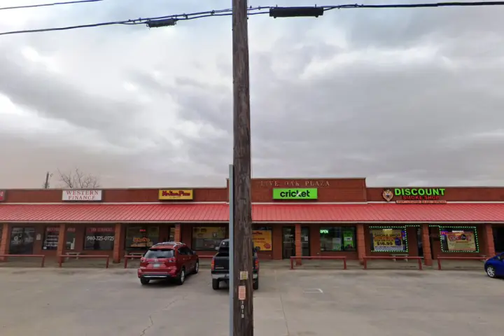 Cricket Wireless Authorized Retailer - 1100 SE 1st St Ste C