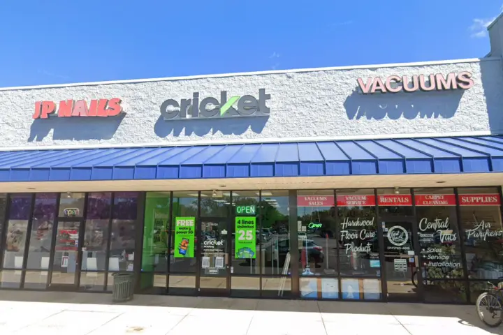 Cricket Wireless Authorized Retailer - 11131 Buchanan Trl E