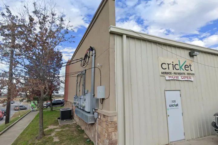 Cricket Wireless Authorized Retailer - 11211 US Highway 290 E Ste 100