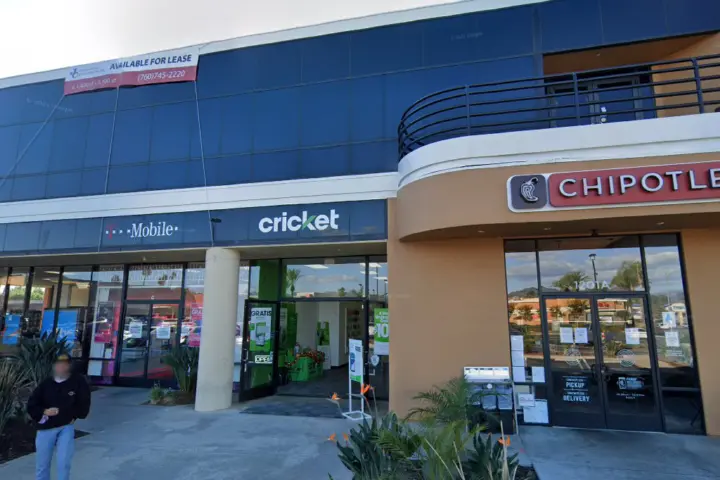 Cricket Wireless Authorized Retailer - 1201 E Valley Pkwy