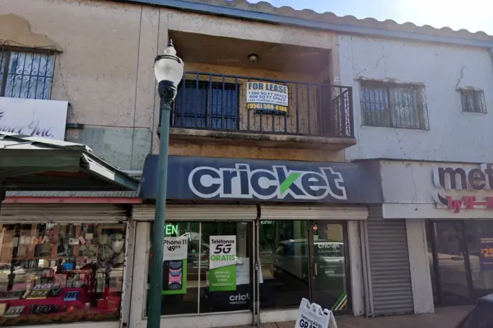 Cricket Wireless Authorized Retailer - 1209 Iturbide St