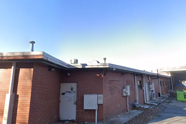 Cricket Wireless Authorized Retailer - 1213 University Dr