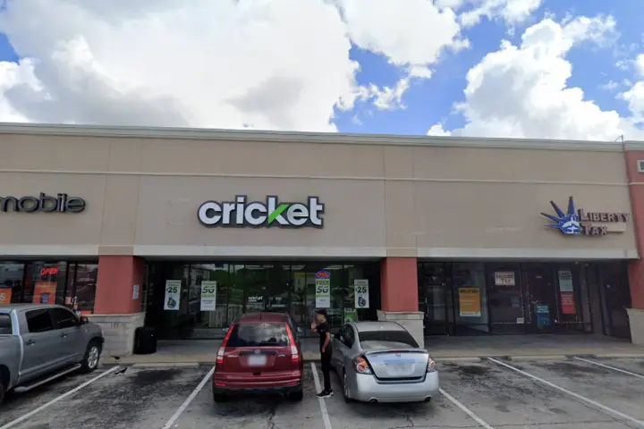 Cricket Wireless Authorized Retailer - 12520 Westheimer Rd Ste 4
