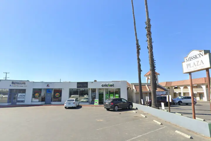 Cricket Wireless Authorized Retailer - 1281 N Main St