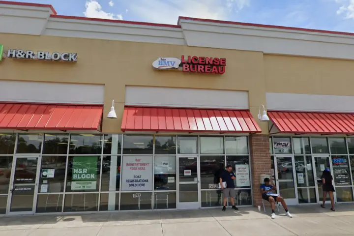 Cricket Wireless Authorized Retailer - 13 5th St SE