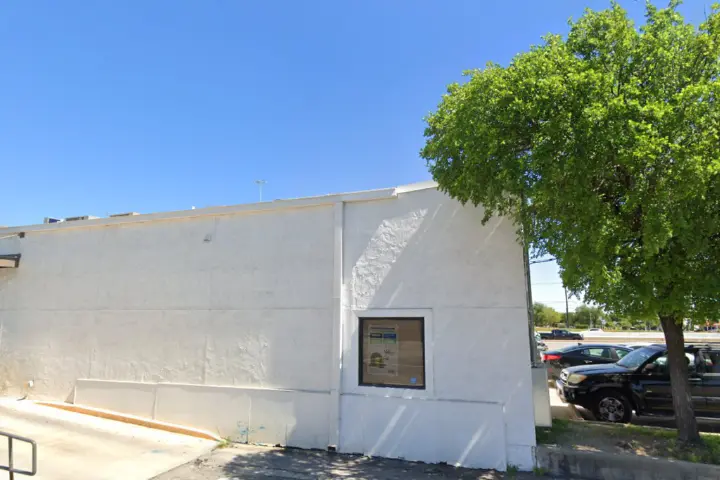 Cricket Wireless Authorized Retailer - 13096 Research Blvd