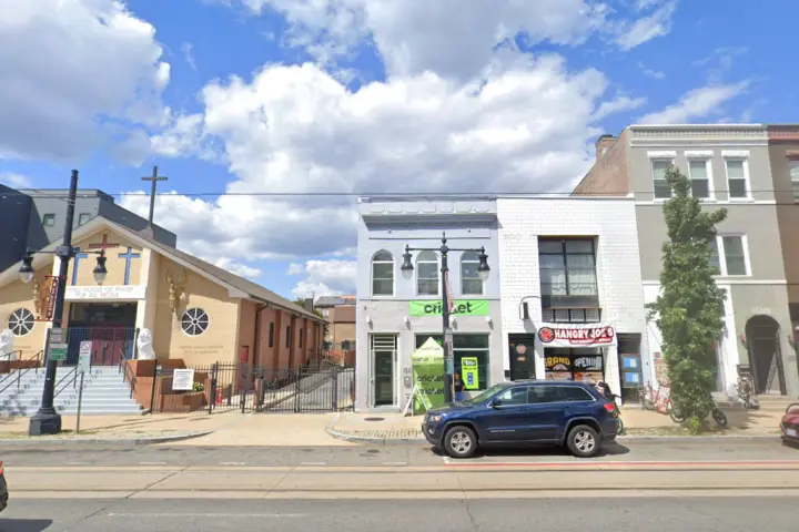 Cricket Wireless Authorized Retailer - 1318 H St NE