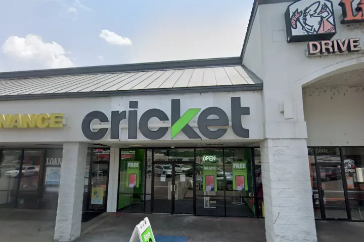 Cricket Wireless Authorized Retailer - 1332 E Highland Ave