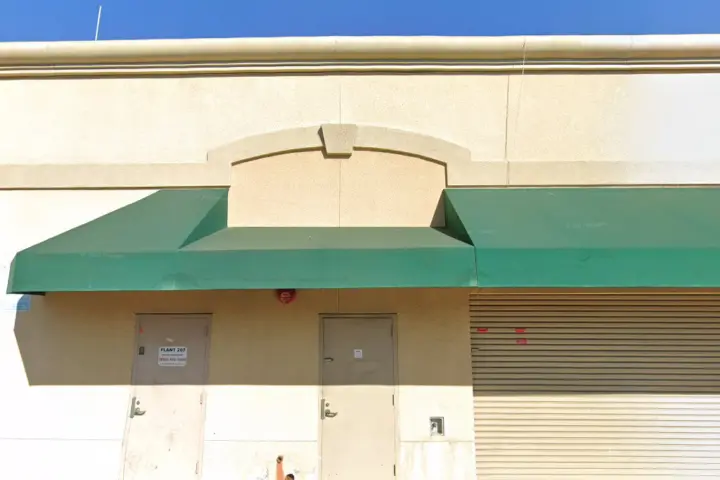 Cricket Wireless Authorized Retailer - 13502 Whittier Blvd Ste E Bldg I