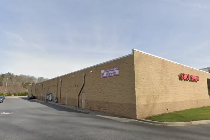 Cricket Wireless Authorized Retailer - 137 Commons Dr Spc A-4