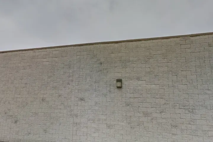 Cricket Wireless Authorized Retailer - 140 S Water Ave