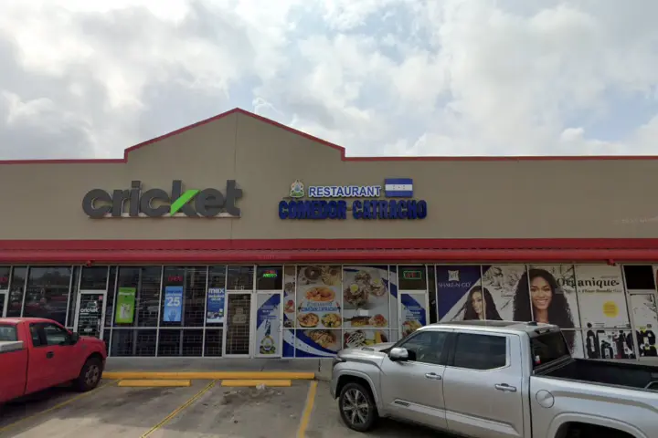 Cricket Wireless Authorized Retailer - 14447 Bellaire Blvd