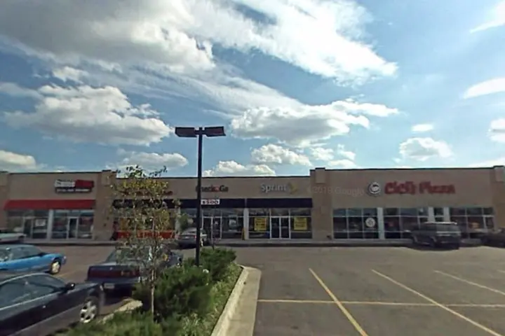 Cricket Wireless Authorized Retailer - 1509 E 17th St