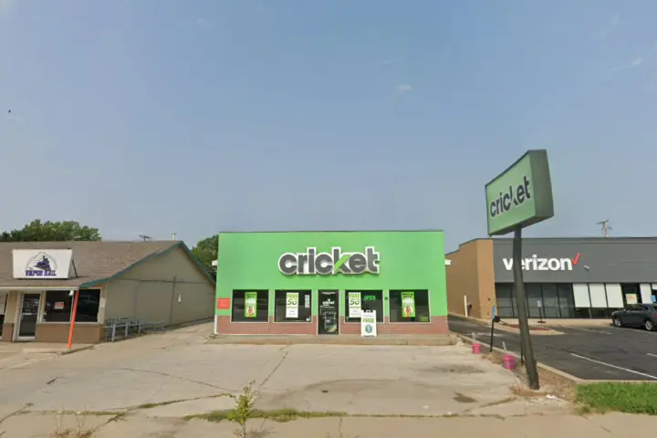 Cricket Wireless Authorized Retailer - 1532 S Main St