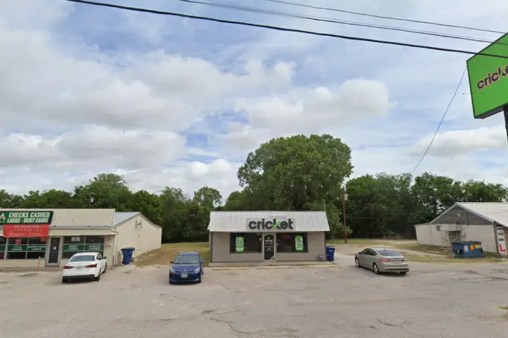 Cricket Wireless Authorized Retailer - 1545 E Business 190
