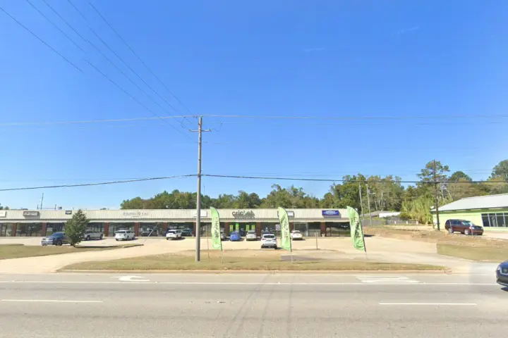 Cricket Wireless Authorized Retailer - 1560 S Eufaula Ave Ste 3