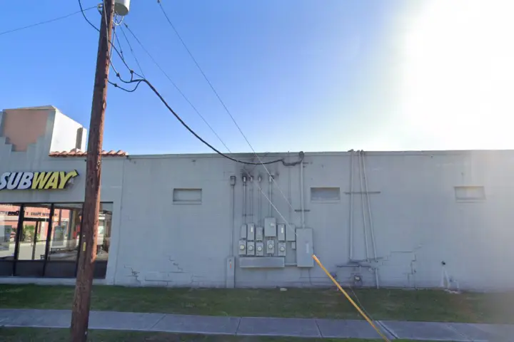 Cricket Wireless Authorized Retailer - 1621 N Main Ave Ste 3