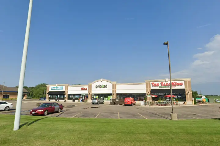 Cricket Wireless Authorized Retailer - 1641 Blake Ave